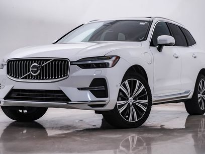 Used 2022 Volvo XC60 T8 Inscription w/ Advanced Package