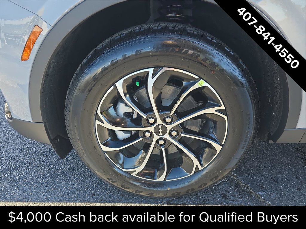 New 2026 Lincoln Nautilus Premier AWD/4WD image 8