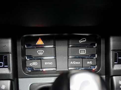 Used 2018 Porsche Macan GTS AWD/4WD image 68
