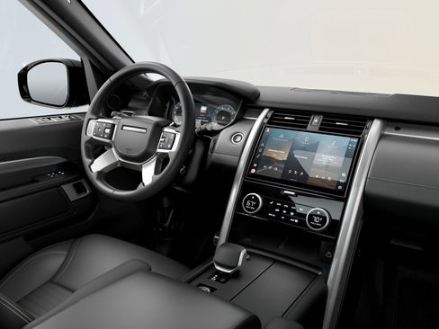 New 2026 Land Rover Discovery Dynamic SE image 4