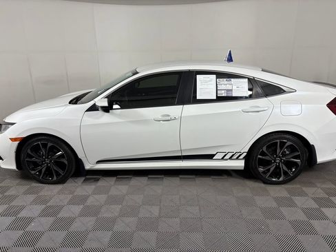 Used 2020 Honda Civic Sport image 4