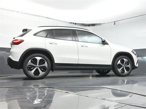 New 2026 Mercedes-Benz GLA 250 image 40
