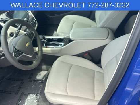 Used 2023 Chevrolet Malibu LT FWD image 14