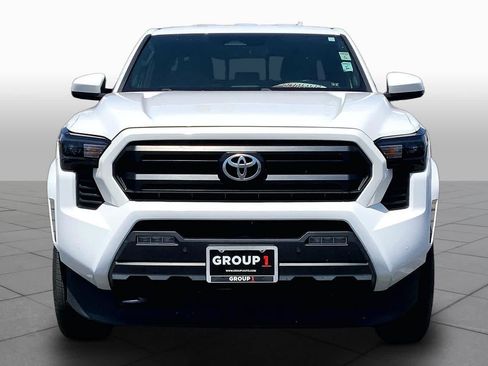 Certified 2024 Toyota Tacoma SR5 w/ SR5 Upgrade Package AWD/4WD image 3