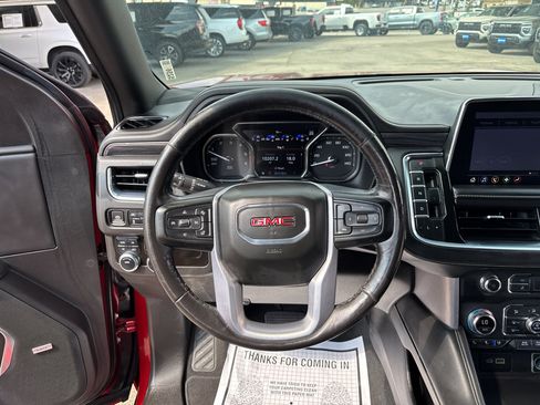 Used 2021 GMC Yukon SLT w/ SLT Premium Package AWD/4WD image 34