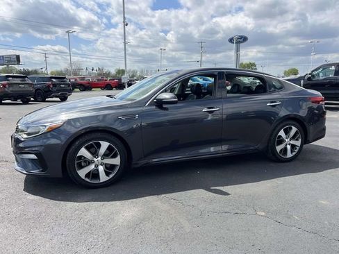 Used 2019 Kia Optima S w/ S Panoramic Sunroof Package FWD image 3