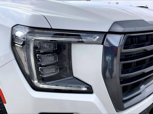 Used 2023 GMC Yukon XL AT4 w/ AT4 Premium Package AWD/4WD image 33