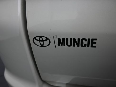 Used 2021 Toyota 4Runner Limited image 44