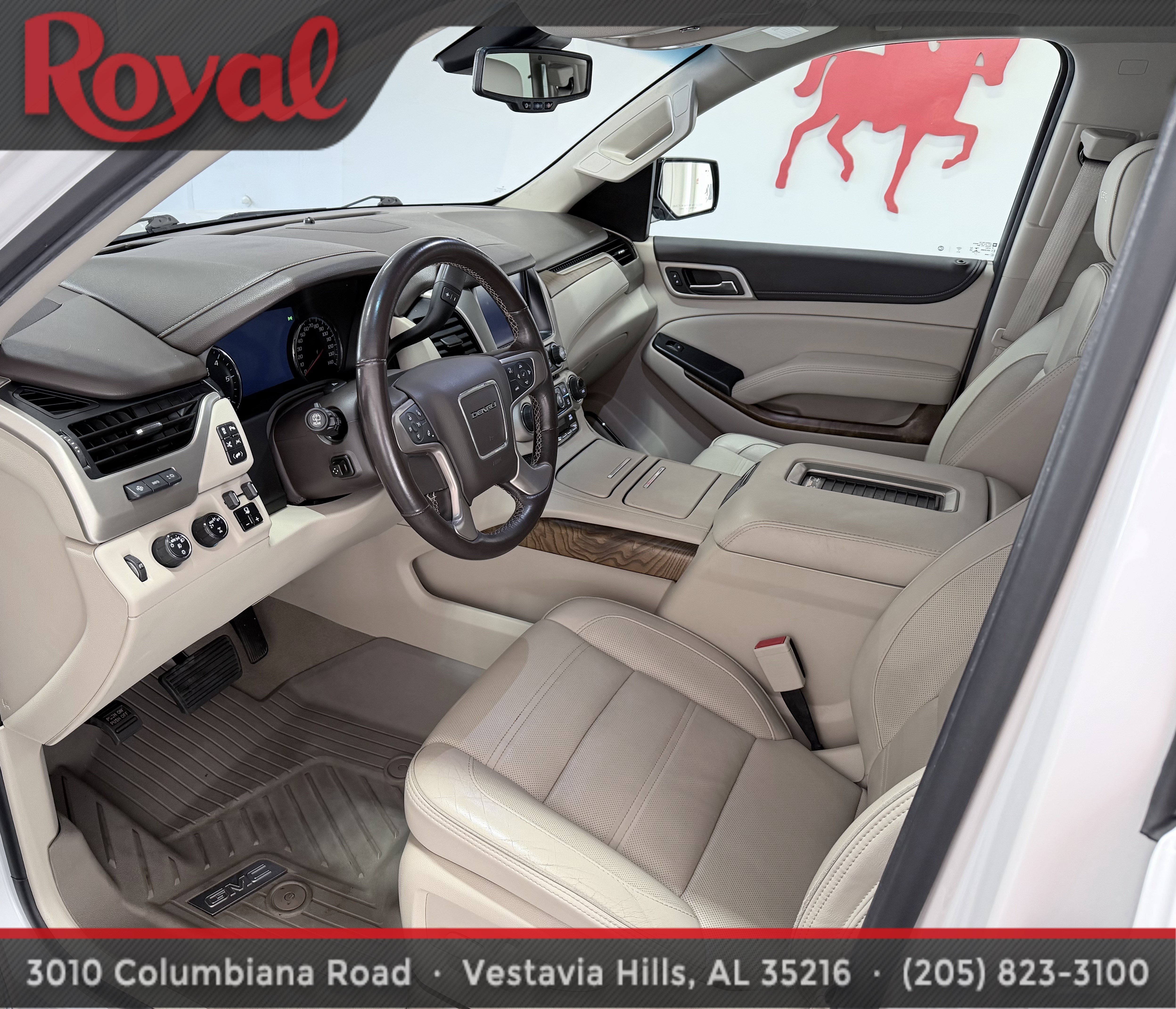 Used 2020 GMC Yukon Denali w/ Denali Ultimate Package AWD/4WD image 13