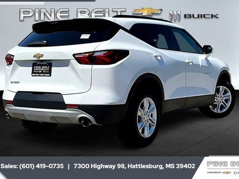 Used 2022 Chevrolet Blazer LT image 11