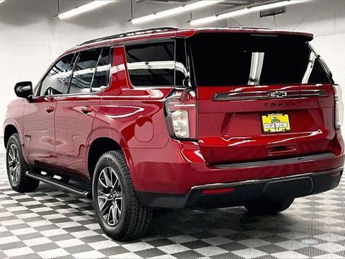 Used 2021 Chevrolet Tahoe Z71 image 2