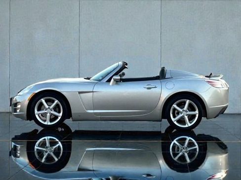 Used 2008 Saturn Sky Base w/ Premium Trim Package image 13