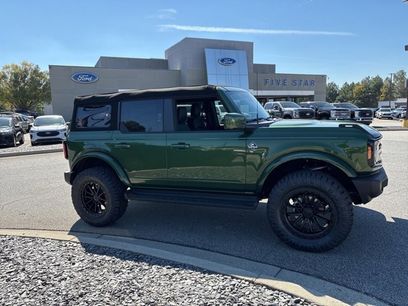 New 2025 Ford Bronco Outer Banks