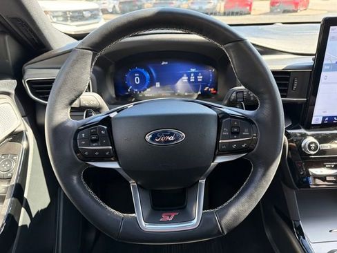 Used 2024 Ford Explorer ST w/ Equipment Group 401A image 17