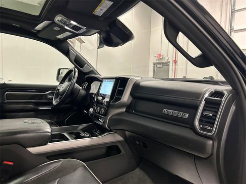 Used 2022 RAM 1500 Laramie image 37
