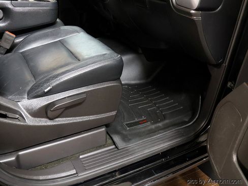 Used 2017 GMC Sierra 1500 SLE w/ SLE Value Package image 33