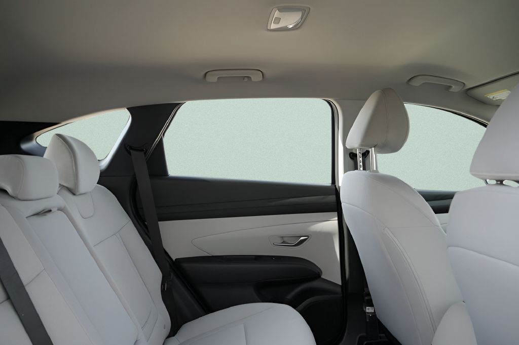 Certified 2026 Hyundai Tucson SE FWD image 14