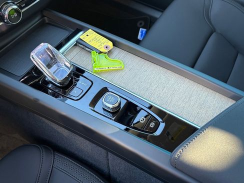 New 2026 Volvo XC60 B5 Plus w/ Protection Package Premier image 13