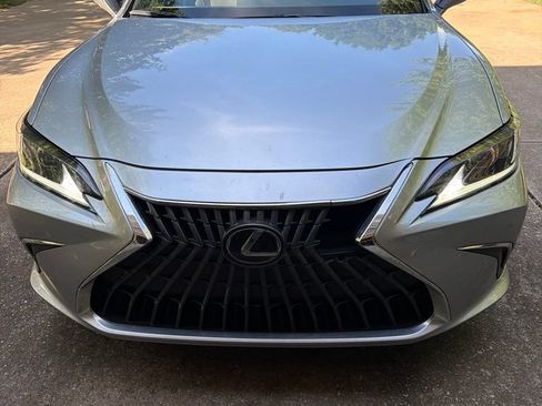 Used 2024 Lexus ES 350 w/ Premium Package FWD image 1