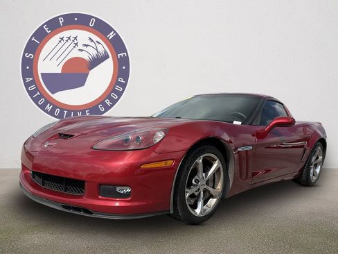 Used 2012 Chevrolet Corvette Grand Sport w/ 3LT Preferred Equipment Group RWD image 2