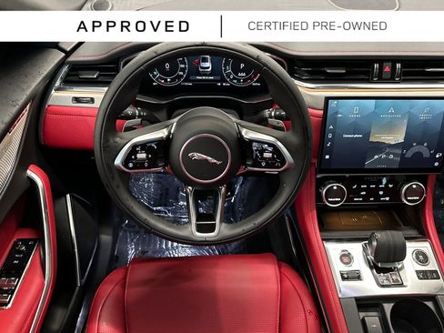 Used 2025 Jaguar F-PACE R-Dynamic S AWD/4WD image 27