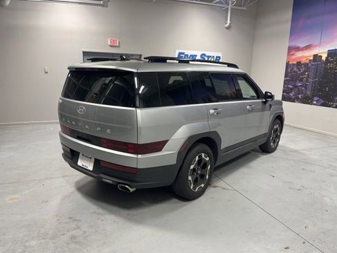 Used 2025 Hyundai Santa Fe SEL image 5