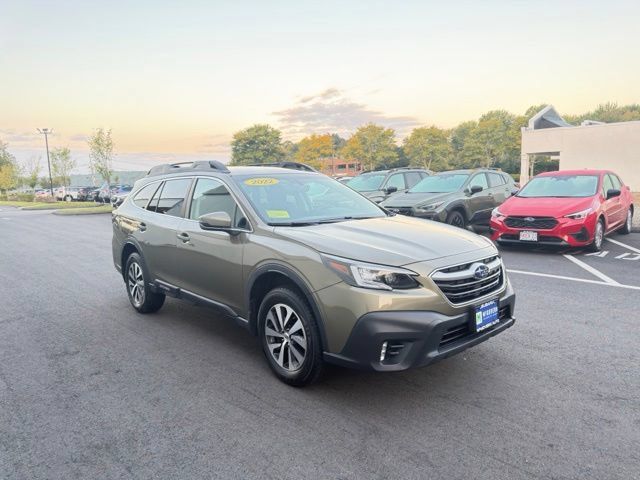Used 2022 Subaru Outback Premium AWD/4WD image 5