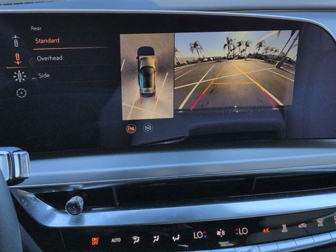 Used 2025 Cadillac Lyriq Sport image 24