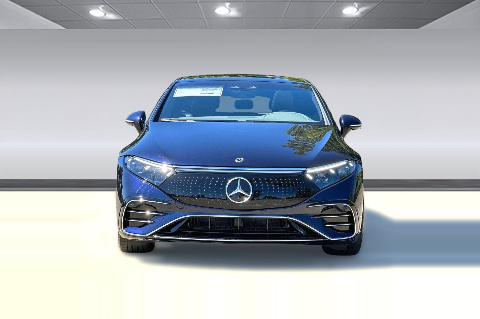 Used 2022 Mercedes-Benz EQS 580 4MATIC Sedan image 5