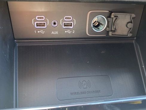 New 2025 Jeep Grand Cherokee L Limited w/ Luxury Tech Group II image 21