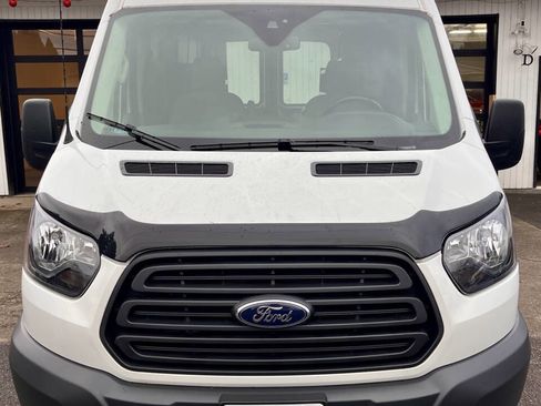 Used 2018 Ford Transit 250 148 Medium Roof image 7