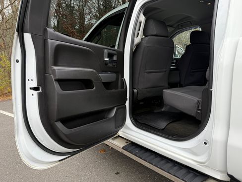 Used 2017 Chevrolet Silverado 2500 LT w/ Custom Sport Edition image 19