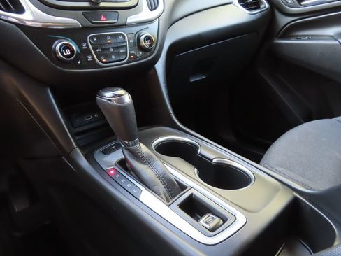 Certified 2020 Chevrolet Equinox LT AWD/4WD image 21