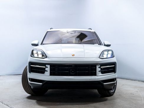 New 2026 Porsche Cayenne image 10
