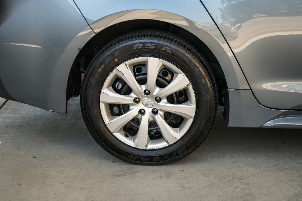 Used 2024 Toyota Corolla LE FWD image 10