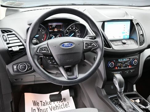 Used 2019 Ford Escape SE image 30