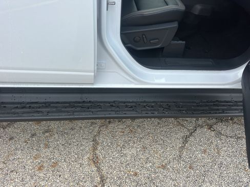 New 2025 Ford Bronco Outer Banks image 15