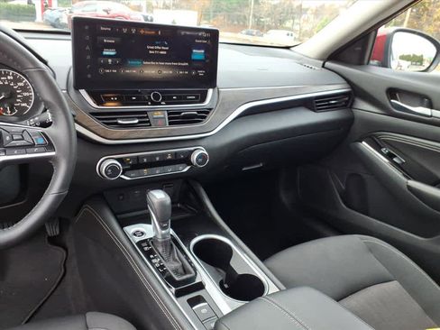 Certified 2023 Nissan Altima 2.5 SV w/ SV Premium Package image 14