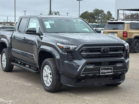 New 2025 Toyota Tacoma SR5 image 9
