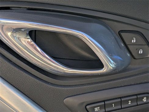 Used 2016 Chevrolet Camaro SS image 13