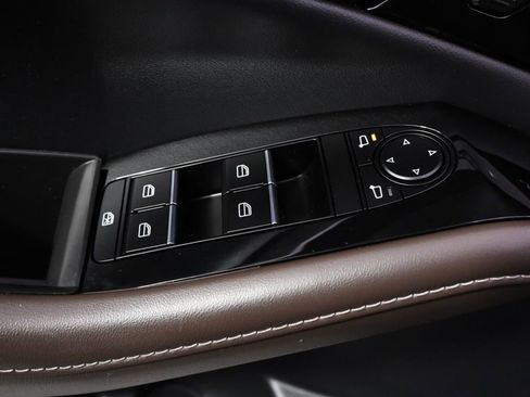 Used 2024 MAZDA CX-30 AWD 2.5 S w/ Premium Package image 23