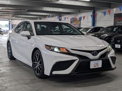 Used 2023 Toyota Camry SE