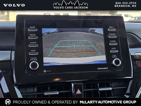 Used 2024 Toyota Camry SE image 9