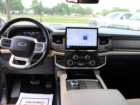 Used 2024 Ford Expedition Max Limited RWD image 18