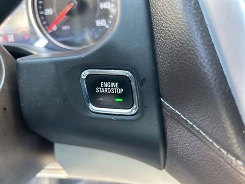Used 2022 GMC Acadia SLT w/ Preferred Package AWD/4WD image 20