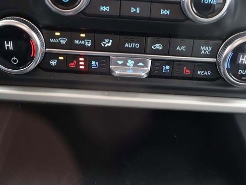 Used 2024 Ford Expedition XLT image 49