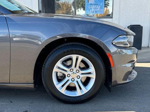 Used 2023 Dodge Charger SXT image 2