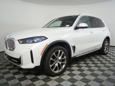Used 2024 BMW X5 sDrive40i RWD image 7