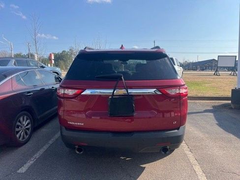 Used 2020 Chevrolet Traverse LT image 8