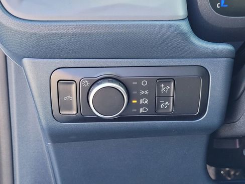 New 2026 Ford Maverick XL AWD/4WD image 46